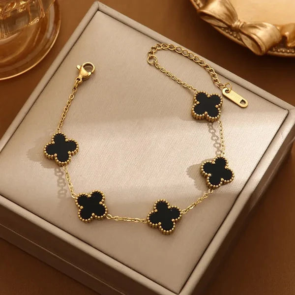 Stainless steel Clover black set